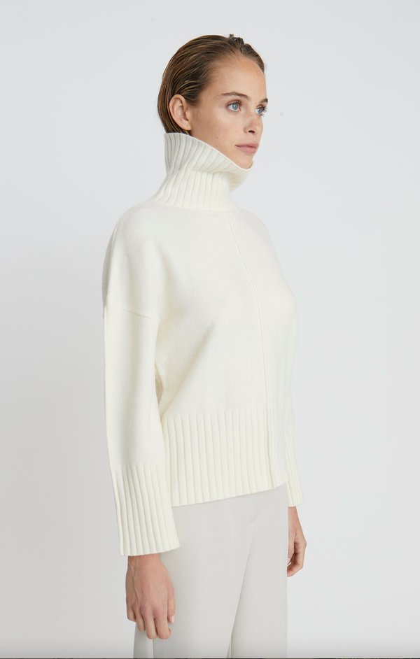 Hatfield Turtleneck Sweater Off White