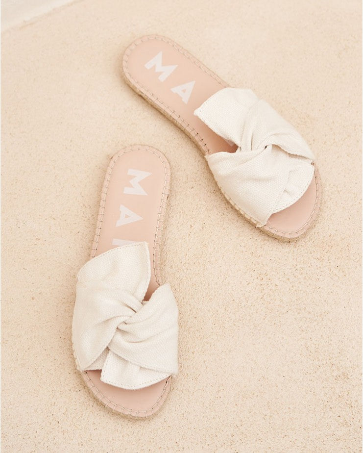 Sandals with Knot White